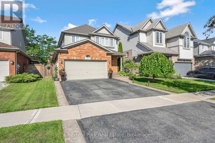 Photo de la propriété: 53 Connor Avenue ON L9Y 5K7