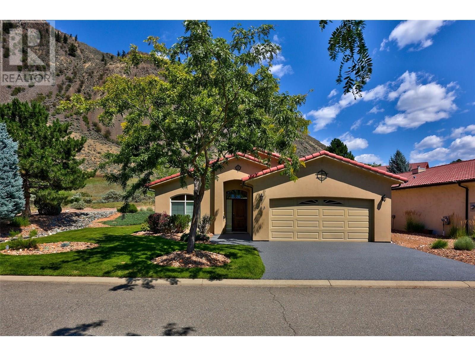 Property Photo:  765 Rosewood Crescent  BC V2H 1S3 
