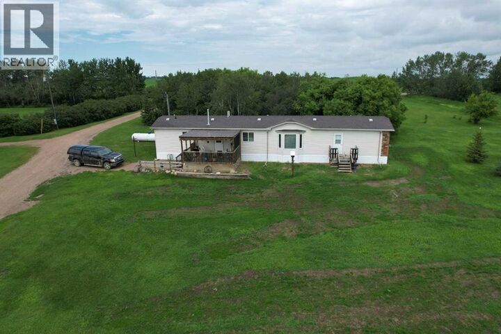 Property Photo: 10317 Township Road 512 AB T0B 2G0