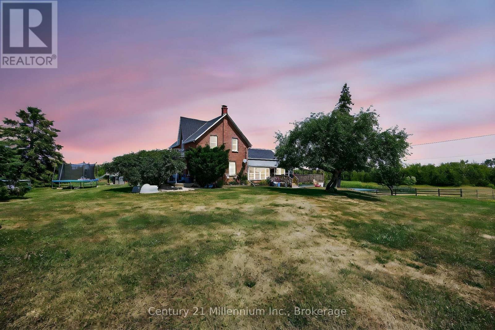 1617 42 County Road  Clearview ON L0M 1S0 photo