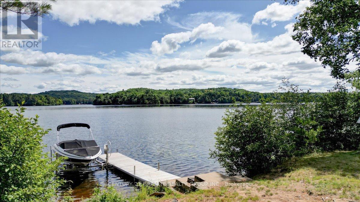 Photo de la propriété:  707 Tamarack Road  ON K0J 1B0 