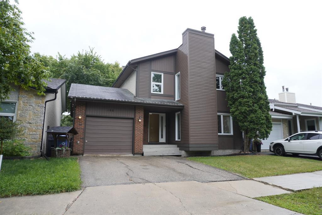 Property Photo:  188 Charing Cross Crescent  MB R2N 1P6 
