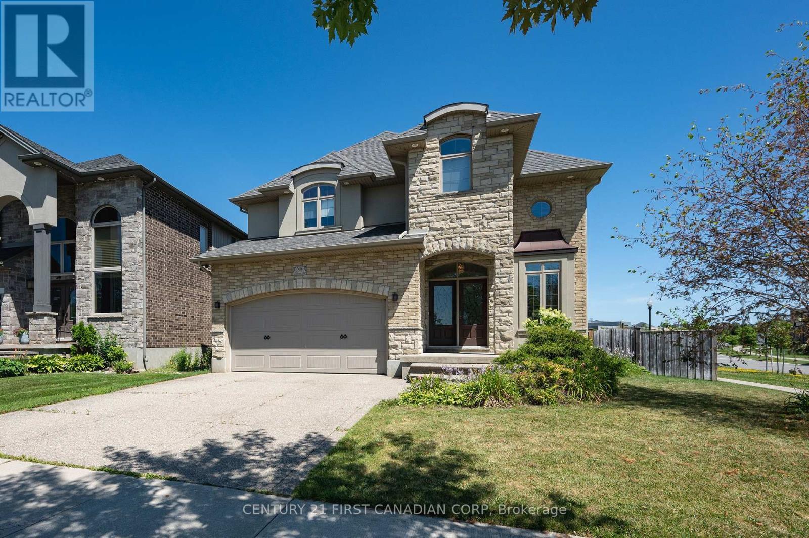 Photo de la propriété: 3246 Tillman Road ON N6P 0C3