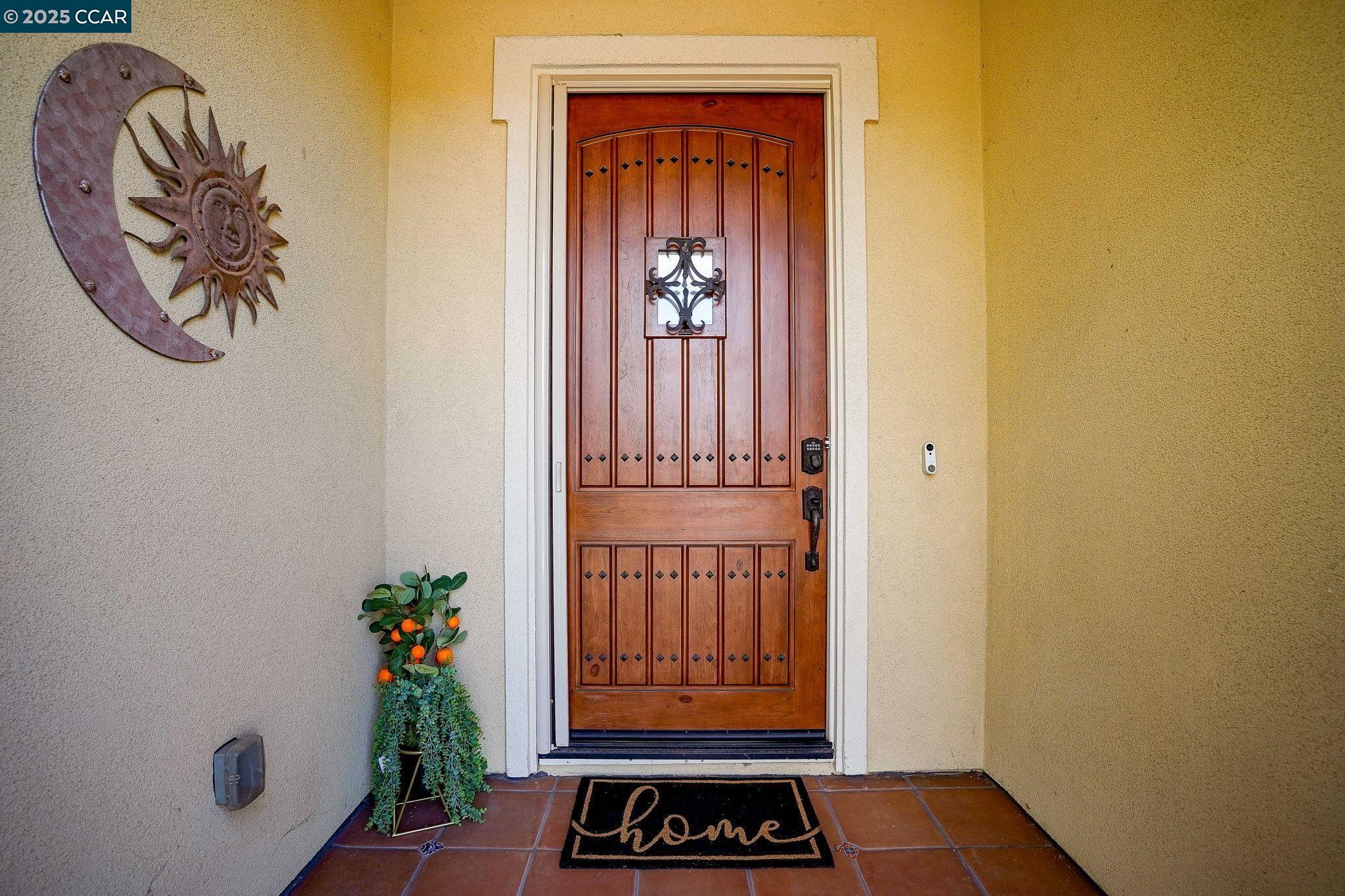 Property Photo: 1512 Miwok Ct CA 94513