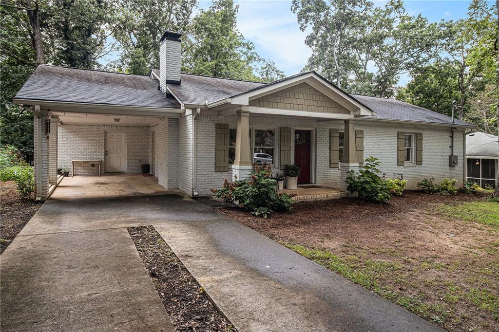 Property Photo: 1347 Dorothy Drive GA 30030