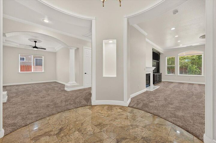 Property Photo:  2825 E Quincy Avenue  CA 93720 