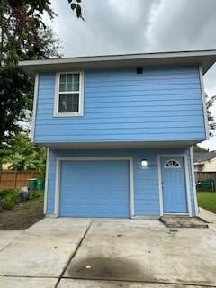 Property Photo:  1716 1/2 Utah Street  TX 77520 