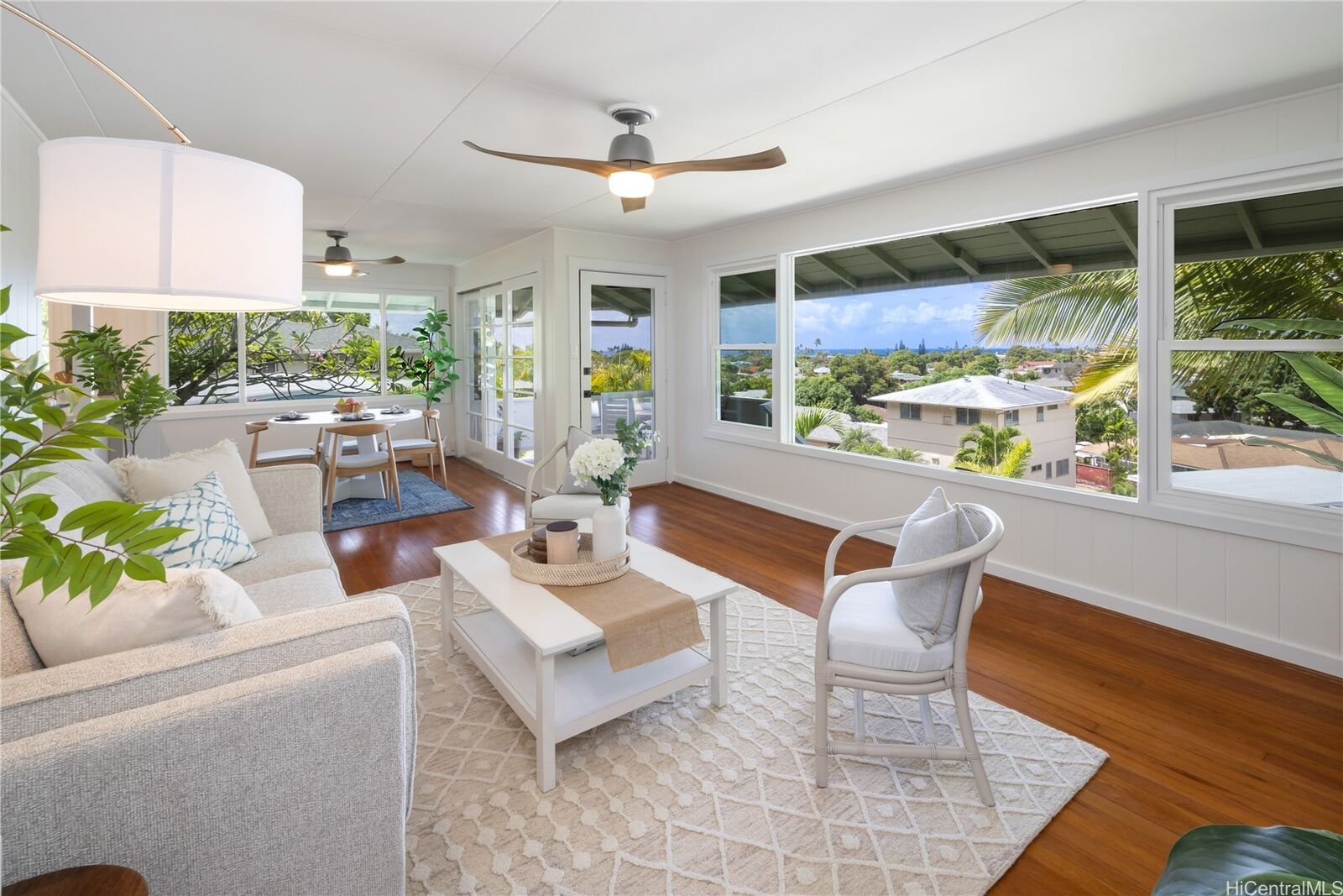 Property Photo:  521 Lawelawe Street  HI 96821 