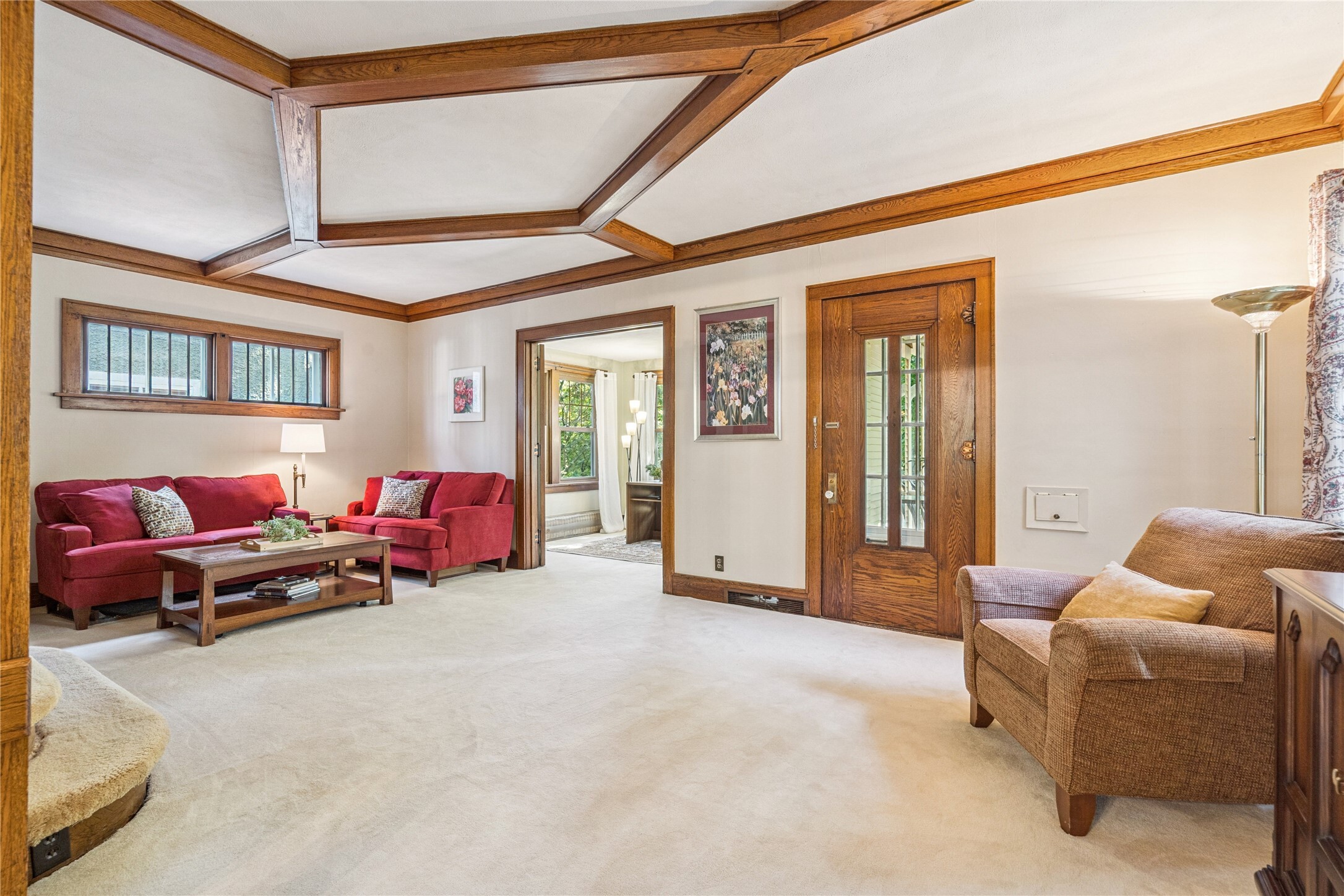Property Photo: 1242 37th Street IA 50311