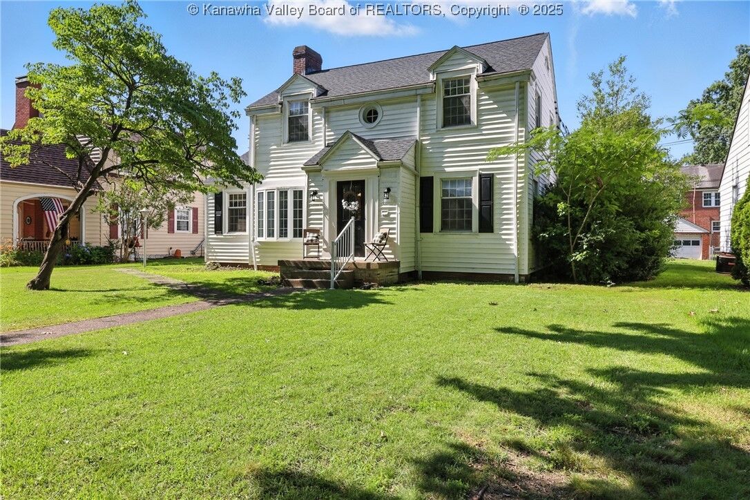 Property Photo:  3821 Staunton Avenue SE  WV 25304 
