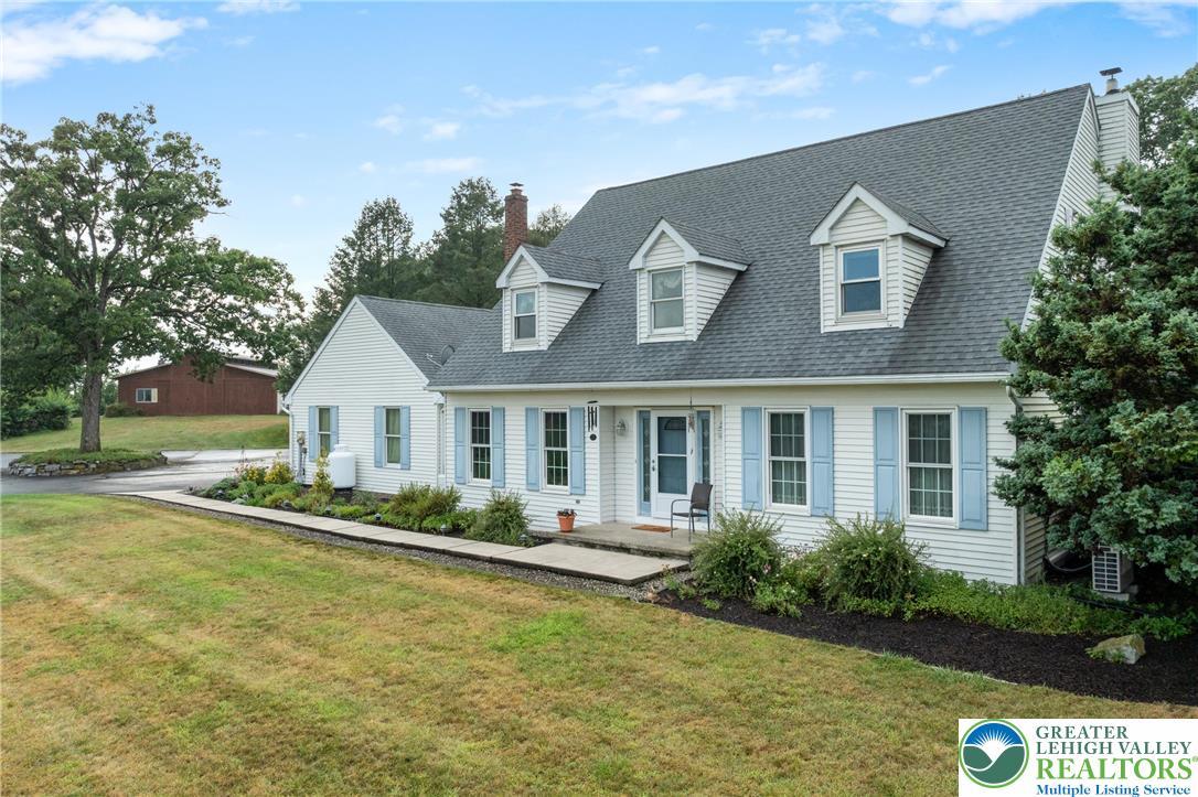6909 Country Spring Road  Lowhill Twp PA 18066 photo