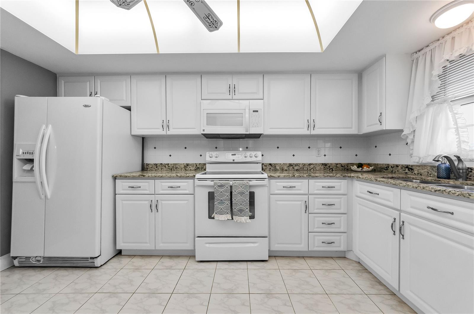 Property Photo: 131 Bluff View Drive 111 FL 33770