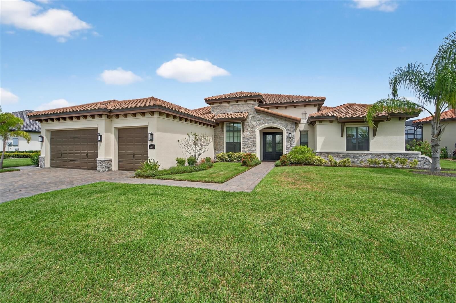 Property Photo: 3009 Sanctuary Circle FL 33803