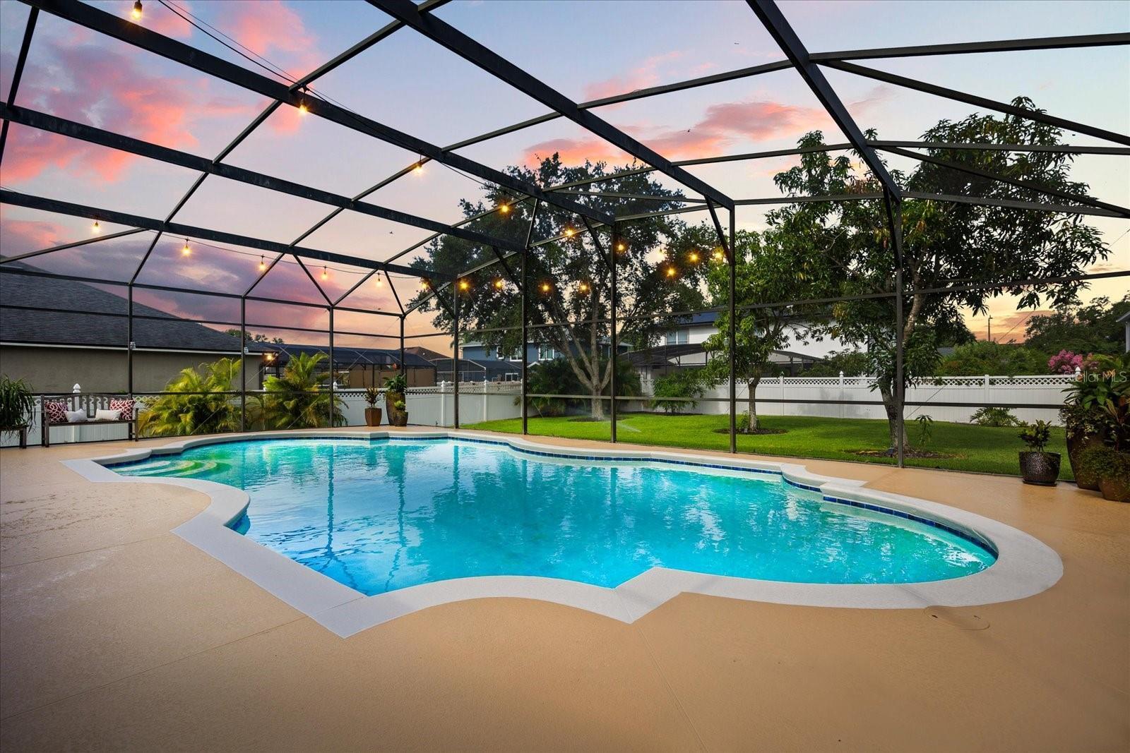 Property Photo: 2191 Catbriar Way FL 32765