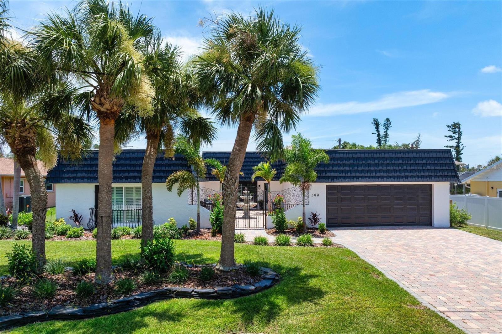 Property Photo: 599 Flamingo Drive FL 34285