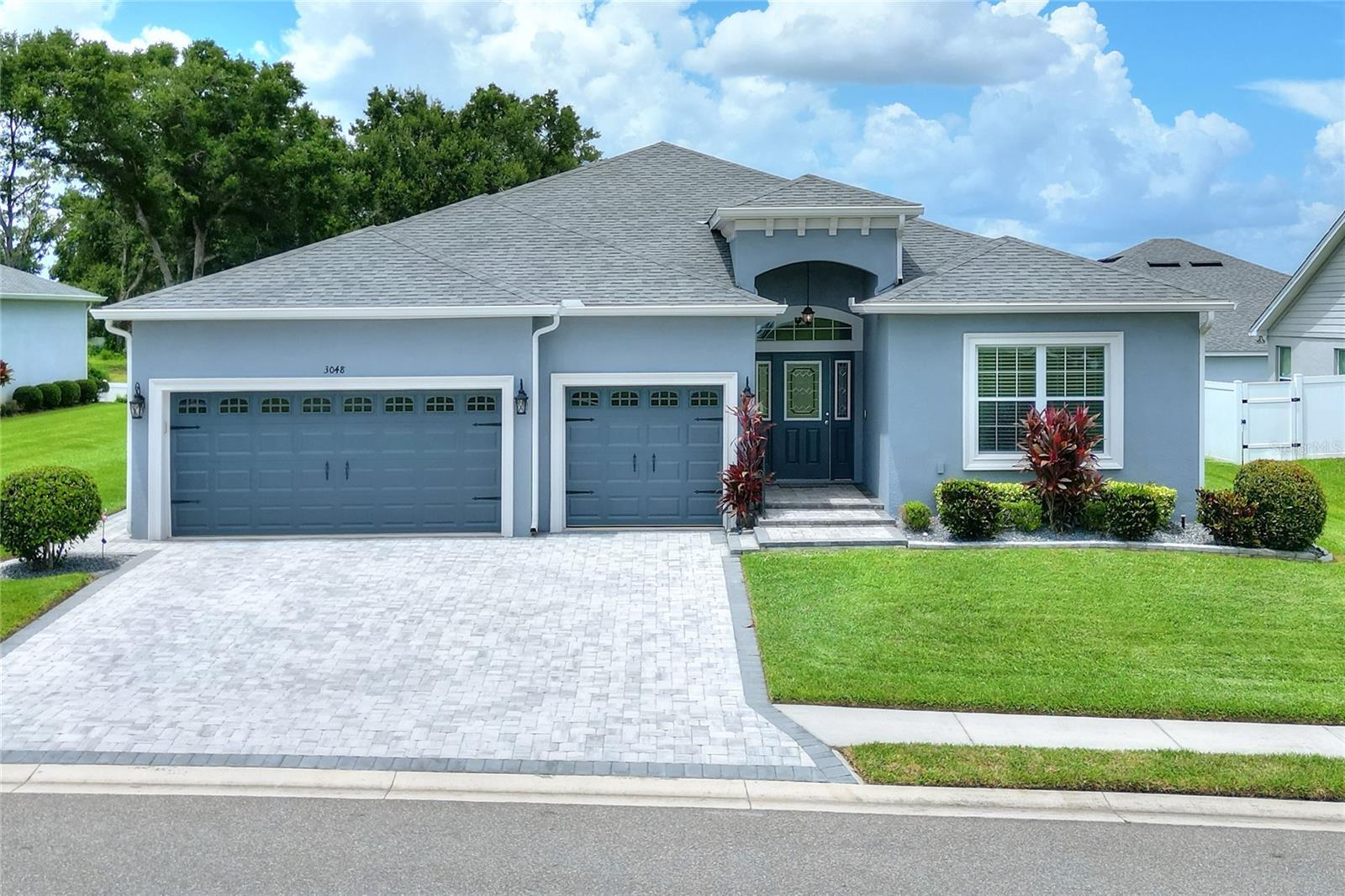 Property Photo:  3048 Mentor Lane  FL 33812 