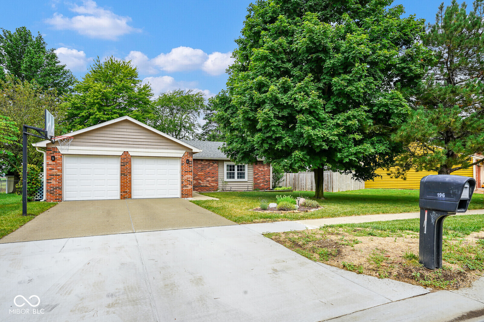 Property Photo: 196 Spring Meadow Lane IN 46143