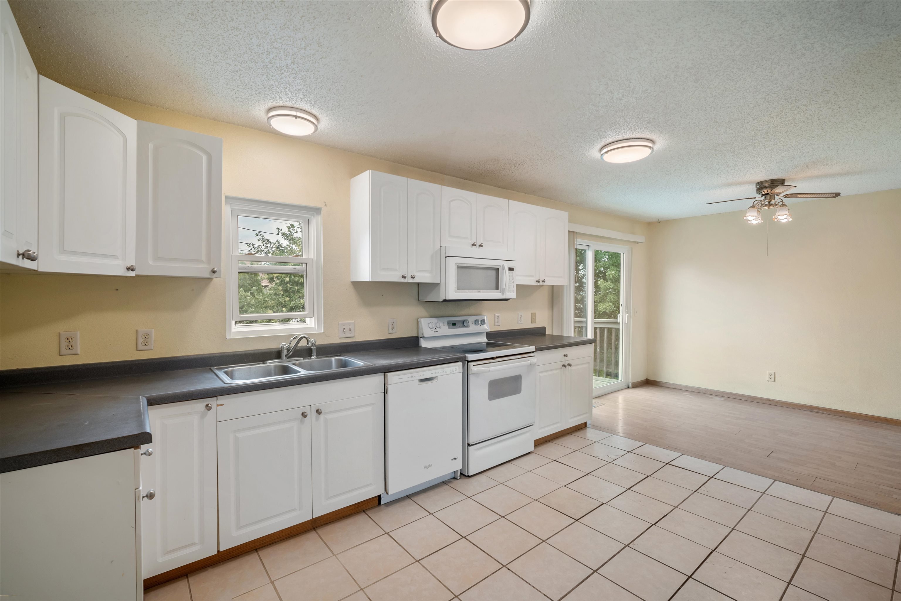 Property Photo: 1814 12th Avenue SD 57717