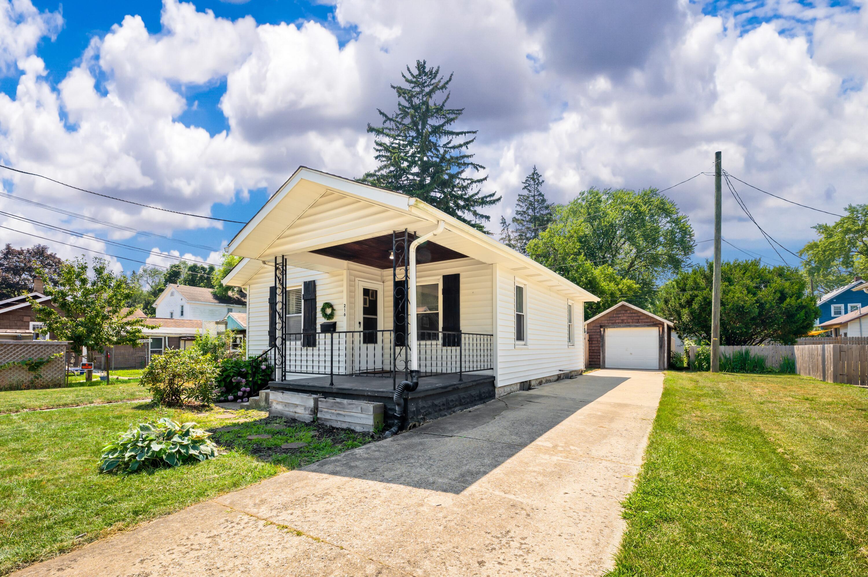 Property Photo: 216 N 15th Street MI 49120
