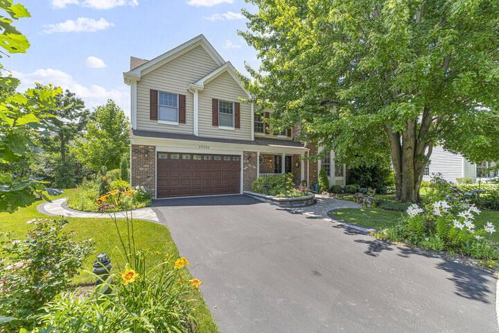 28584 Ashford Court  Lake Bluff IL 60044 photo