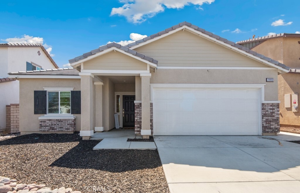 Property Photo:  29959 Western Star Drive  CA 92587 