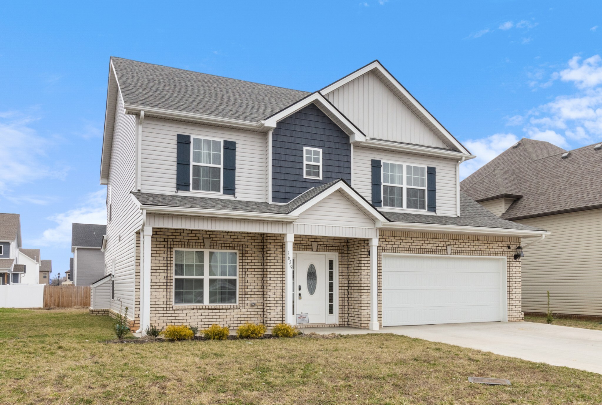 Property Photo:  1629 Kestrel Dr  TN 37040 