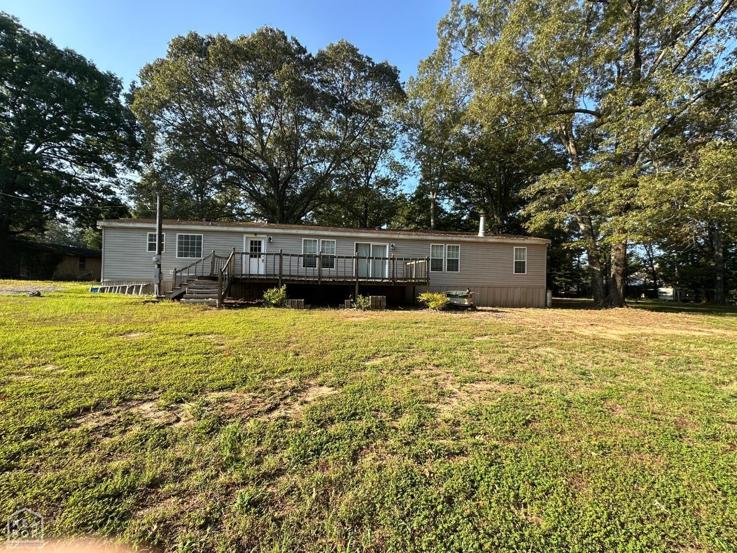 Property Photo: 21157 N Springlake Rd AR 72065