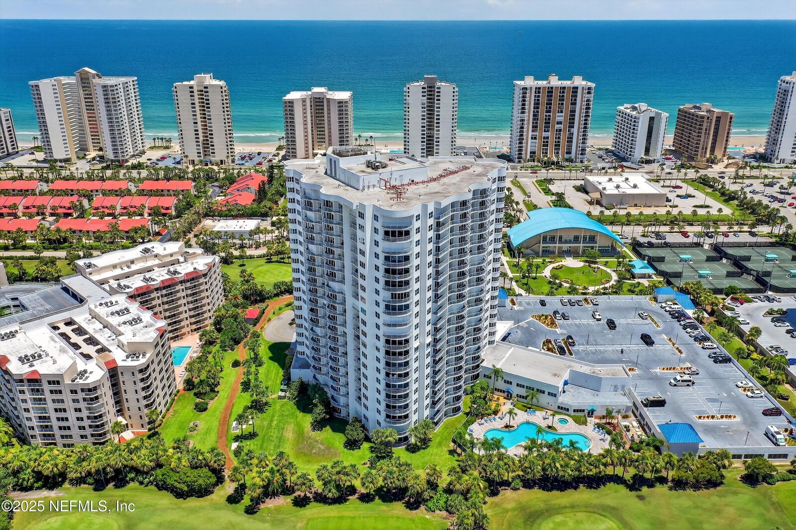 Property Photo:  2 Oceans West Boulevard 1809  FL 32118 