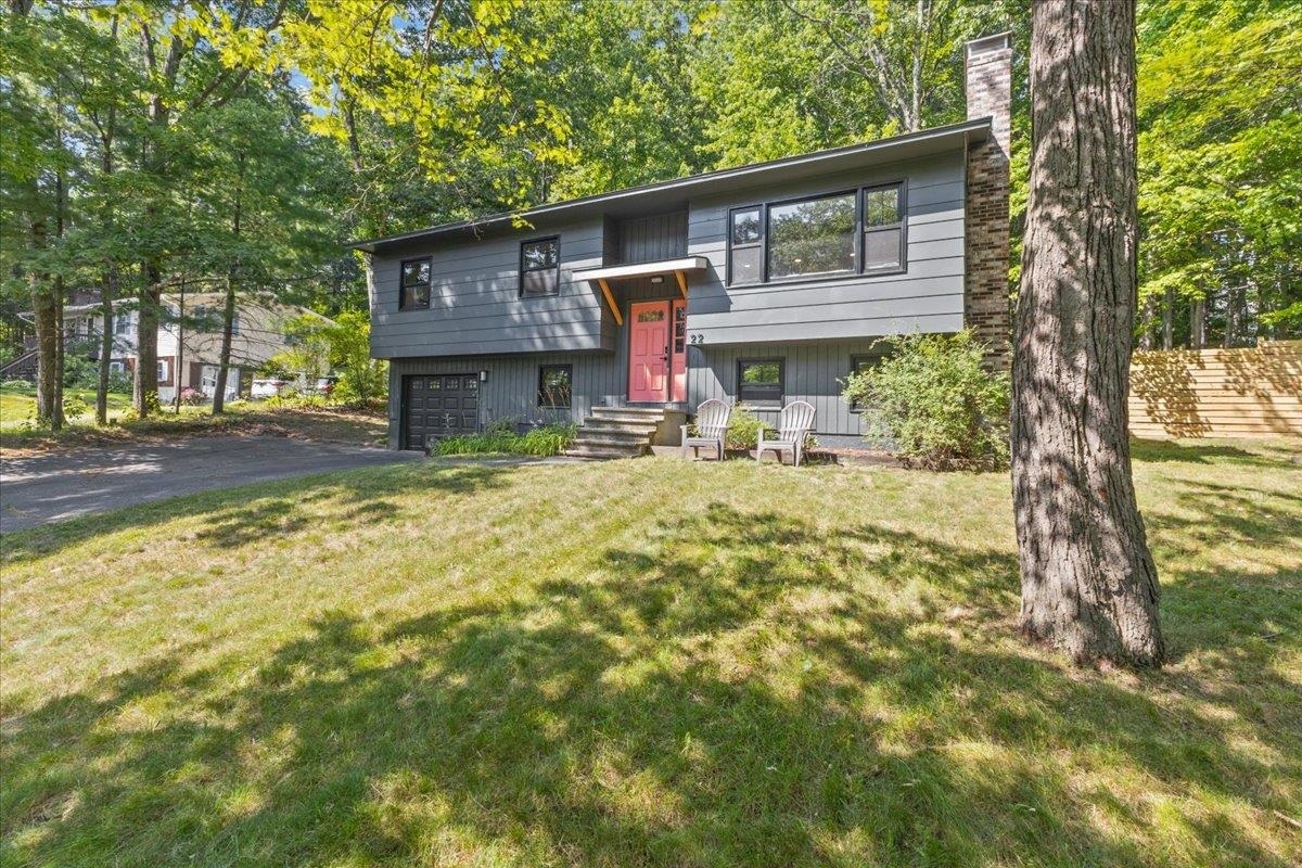 22 Greenbriar Drive  Essex VT 05452 photo