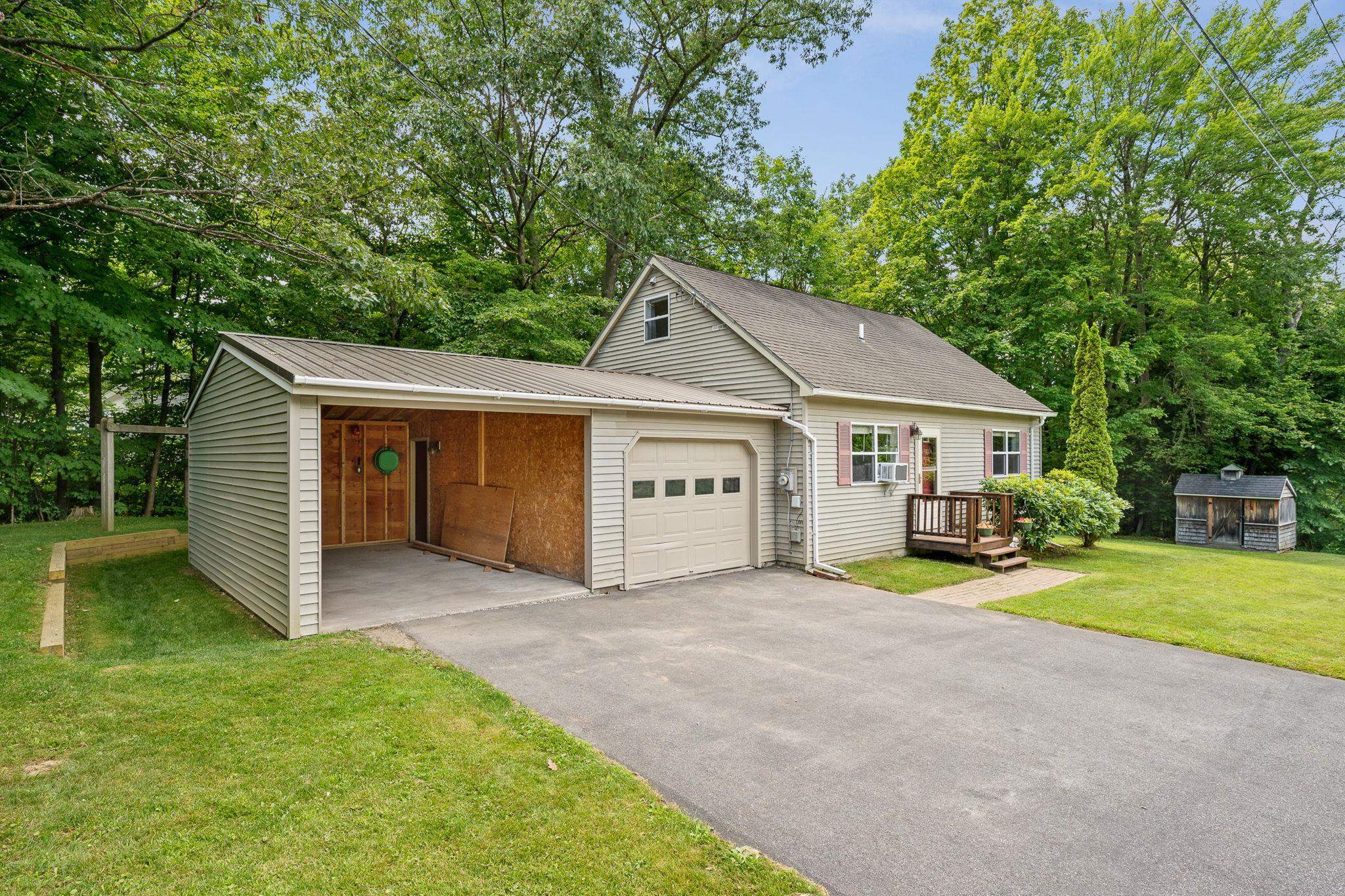 Property Photo: 17 Burnett Court VT 05477