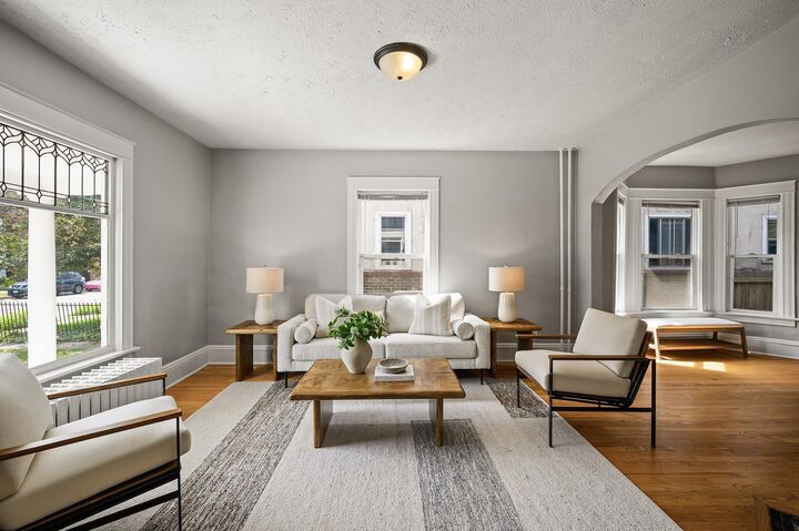 Property Photo:  3236 Hennepin Avenue  MN 55408 