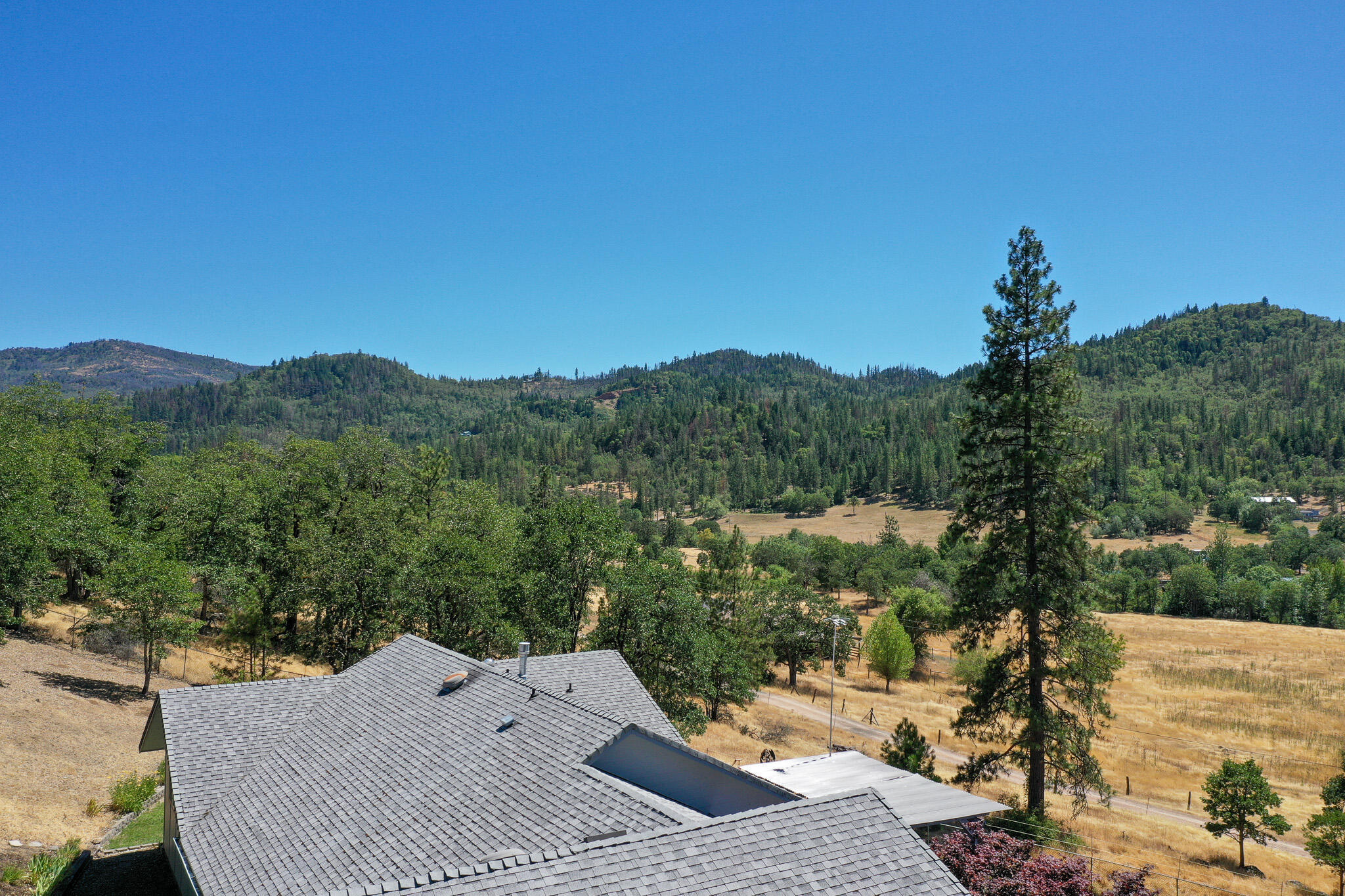 Property Photo: 24 Quail Run Drive OR 97539