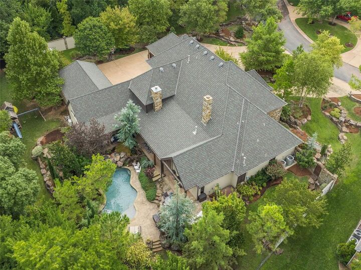 Property Photo:  1665 Saratoga Way  OK 73003 