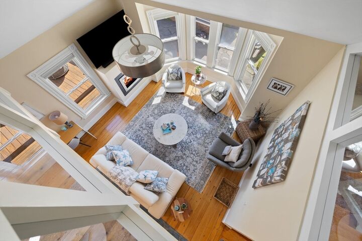 Property Photo:  201 Savin Hill Ave 2  MA 02125 