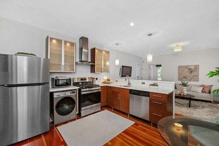 Property Photo:  456 Medford St 3  MA 02145 
