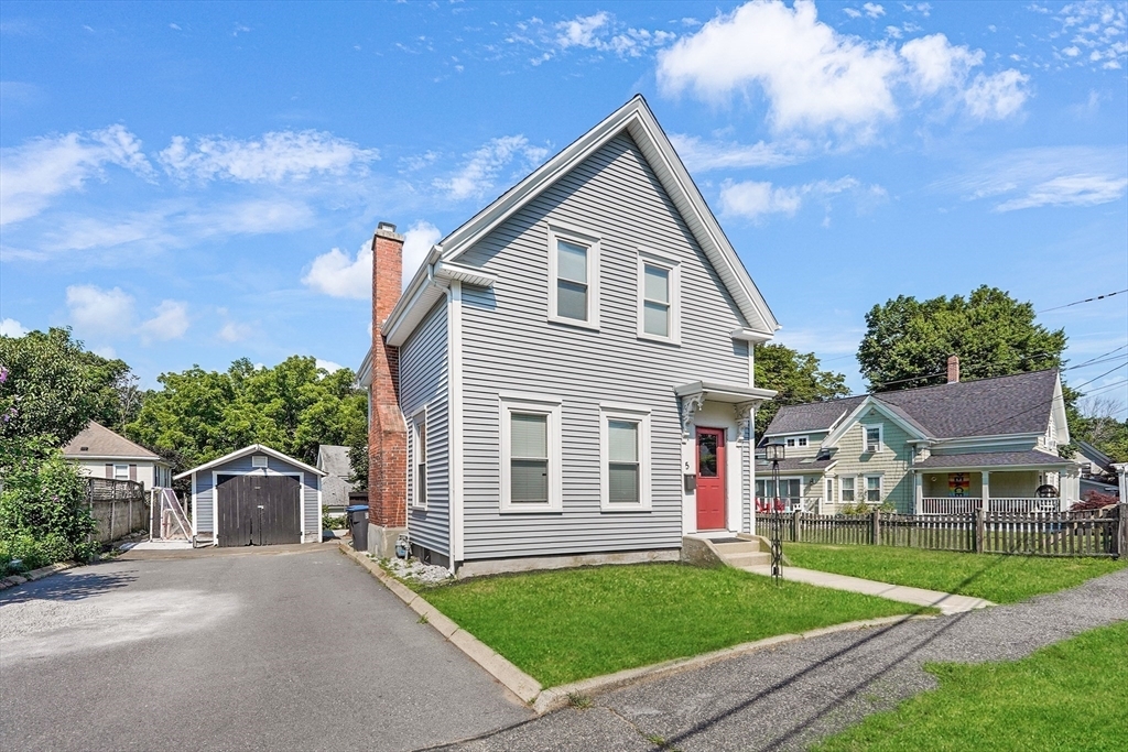 Property Photo: 5 Waban St MA 01760