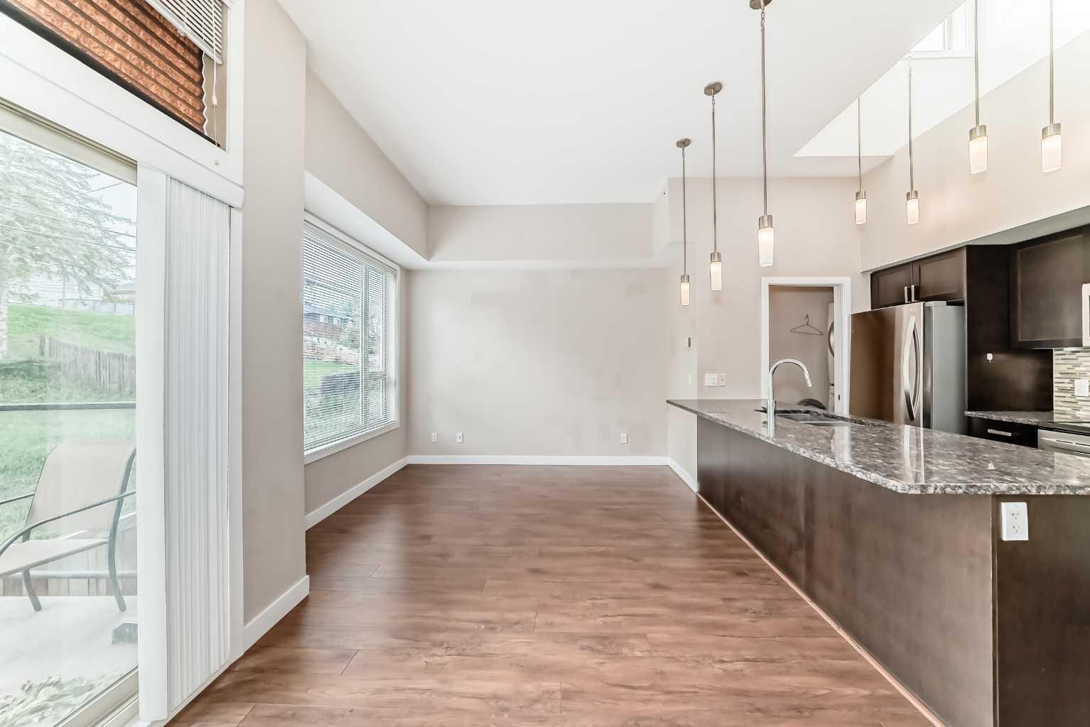 Photo de la propriété: 4303 1 Street NE 418 AB T2E 7M3