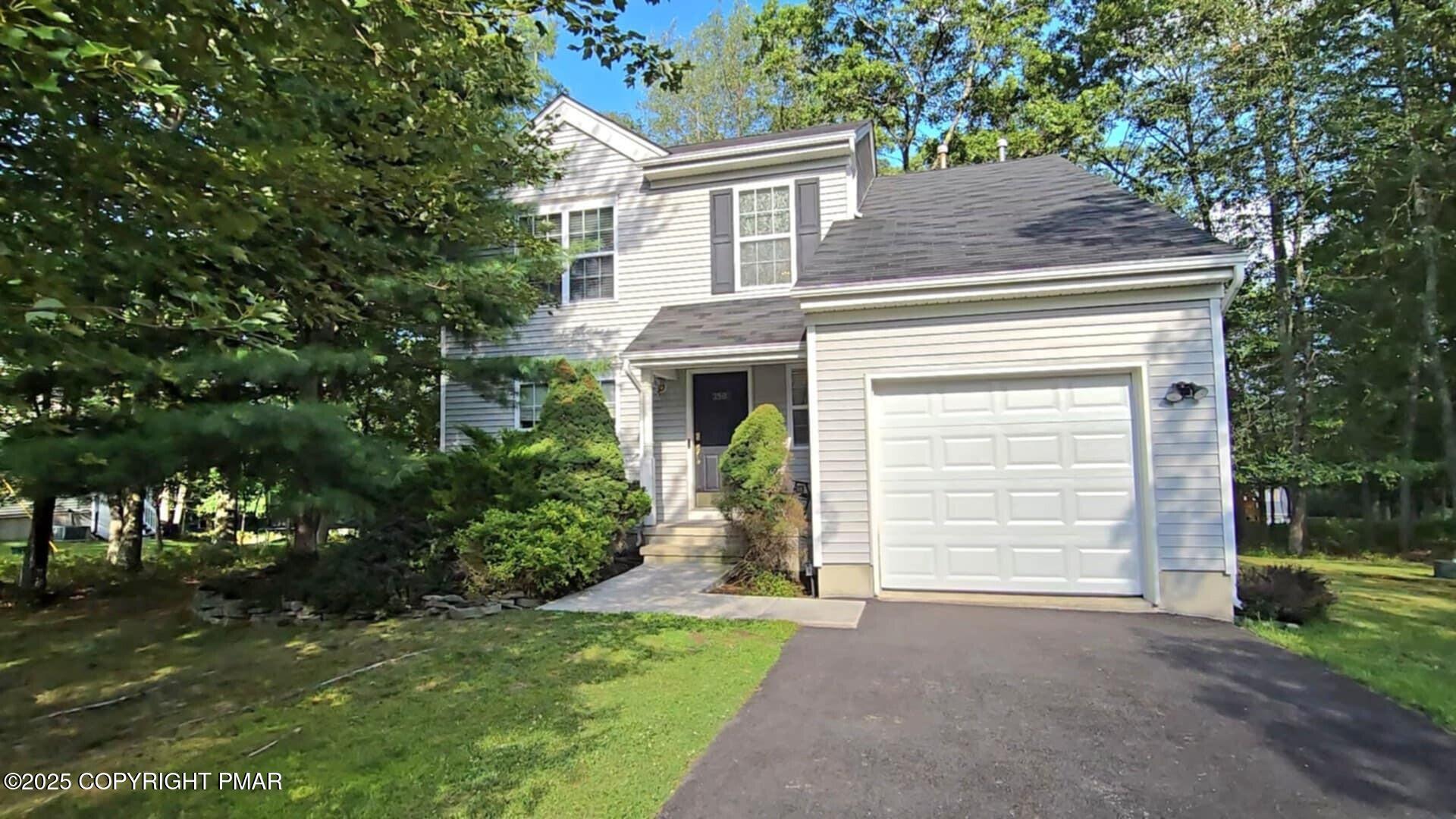 Property Photo:  223 Kensington Drive  PA 18324 