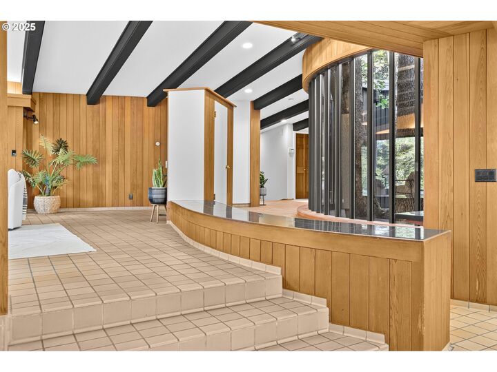 Property Photo: 2606 Spring Blvd OR 97403