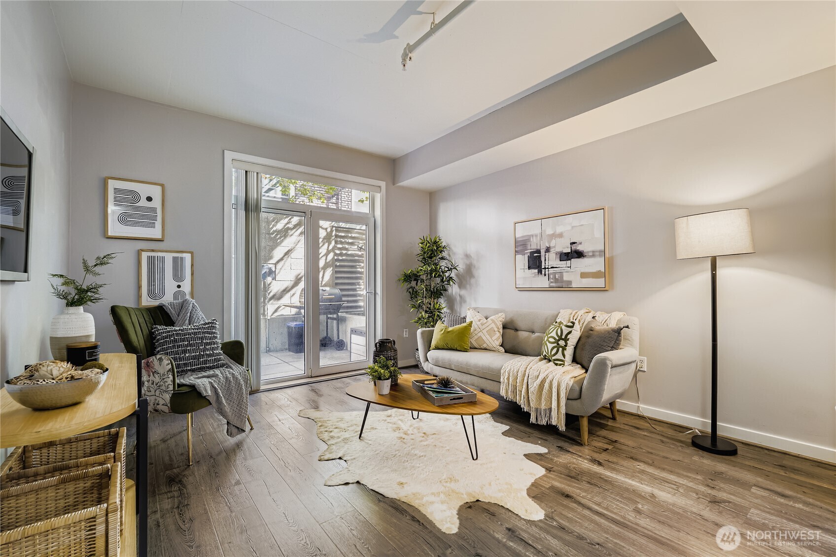103  Bellevue Avenue E 102  Seattle WA 98102 photo