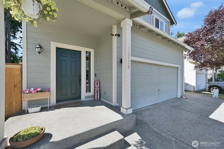 Property Photo: 12928 159th Street E WA 98374