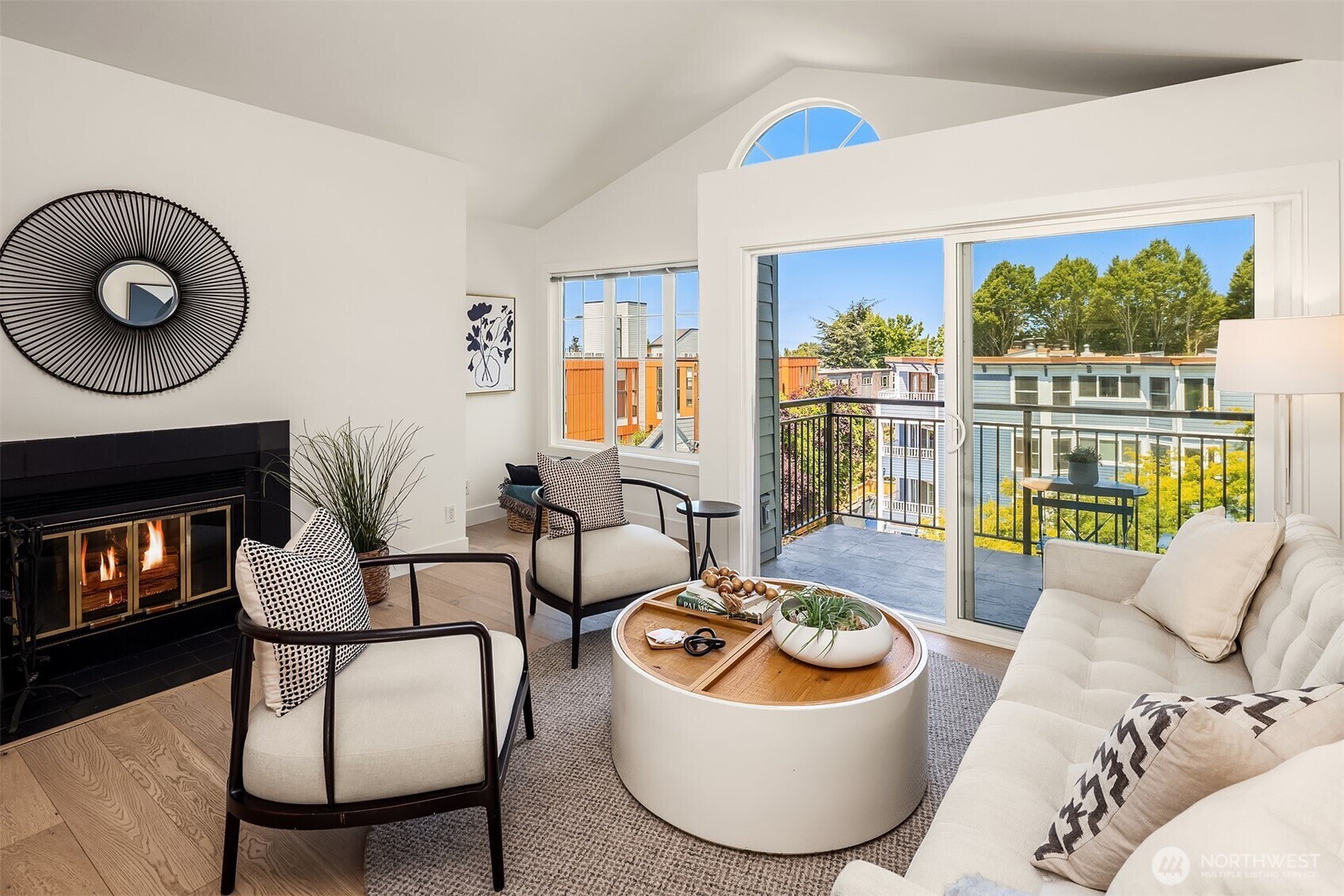 235  13th Avenue E 402  Seattle WA 98102 photo
