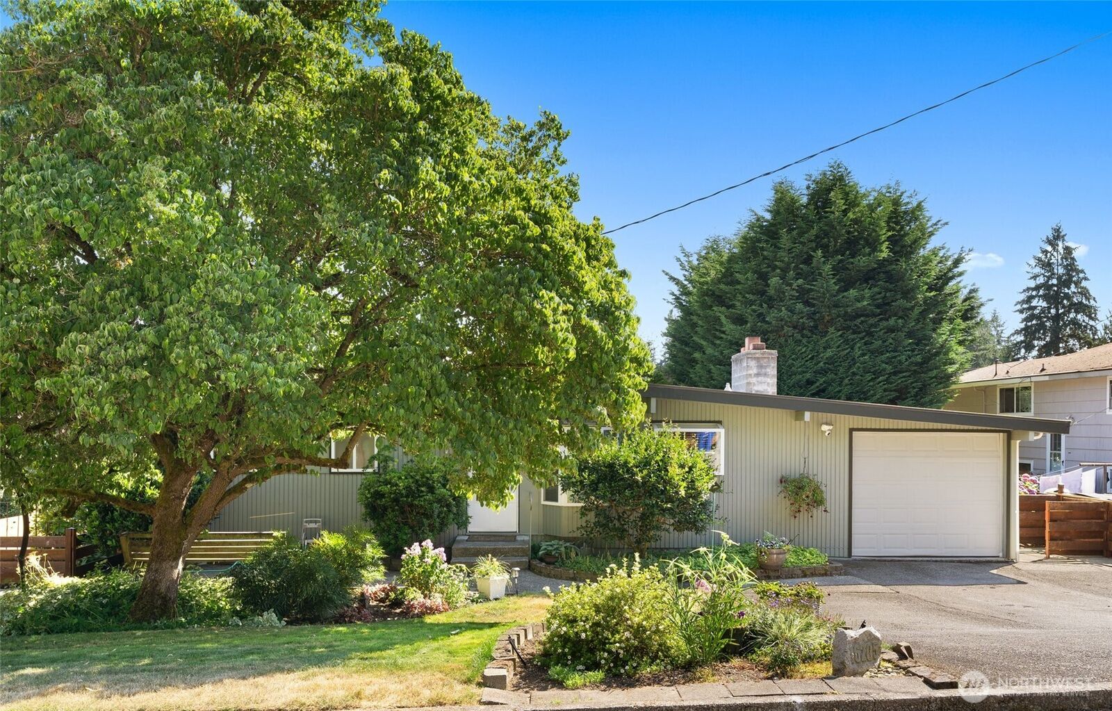 Property Photo: 16205 SE 7th Street WA 98008