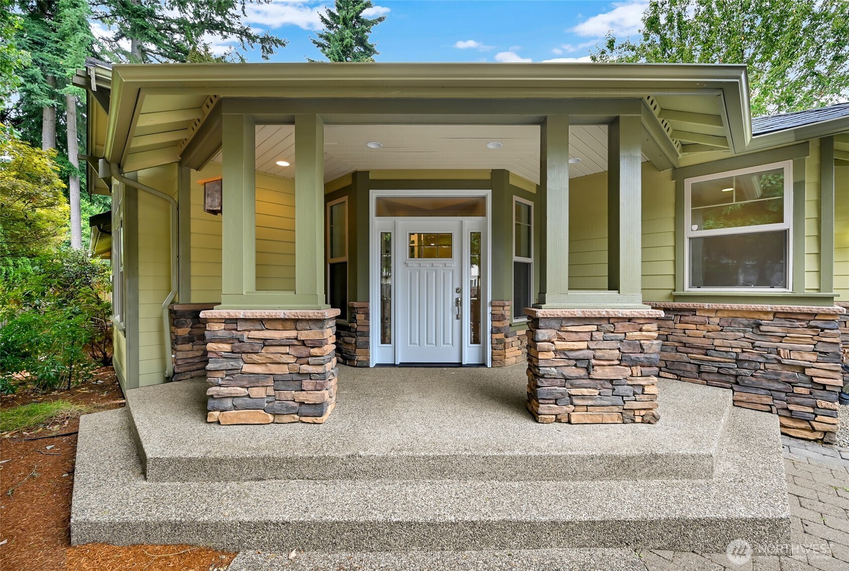 Property Photo:  11505  111th Place NE  WA 98033 