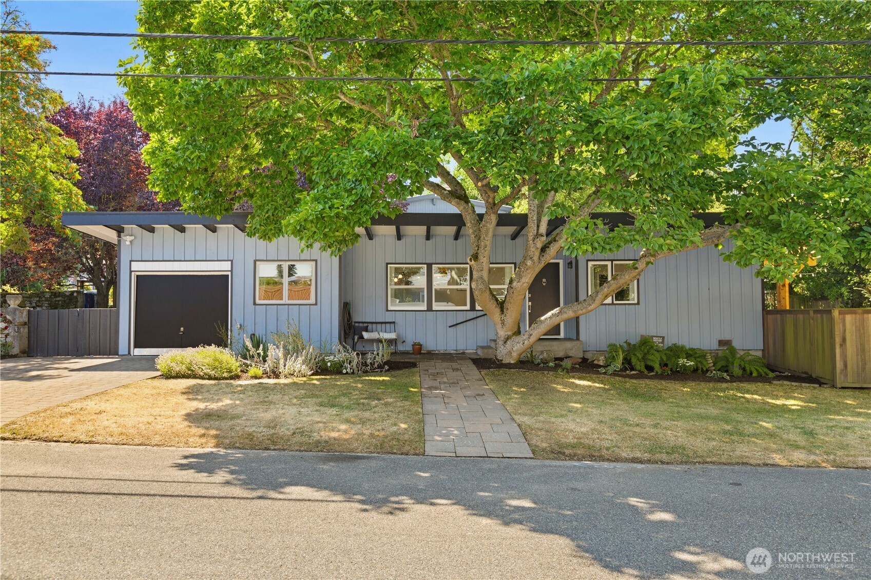 Property Photo: 2515 51st Avenue SW WA 98116