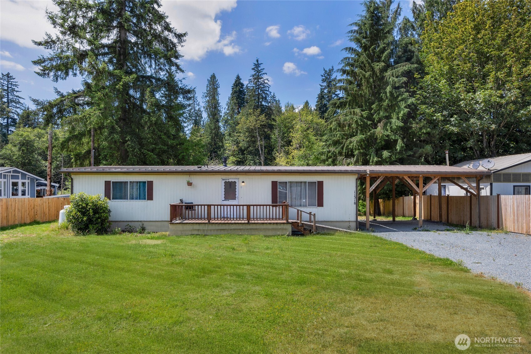 Property Photo: 11318 172nd Drive NE WA 98252