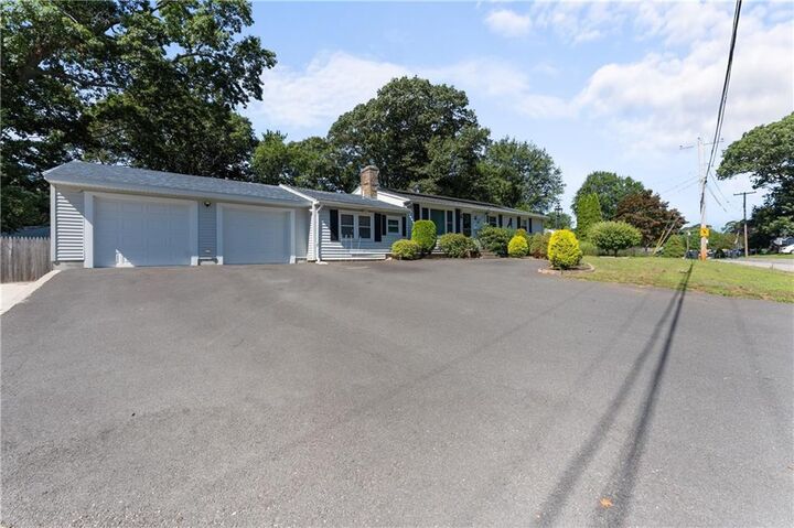 Property Photo: 110 Wethersfield Drive RI 02886