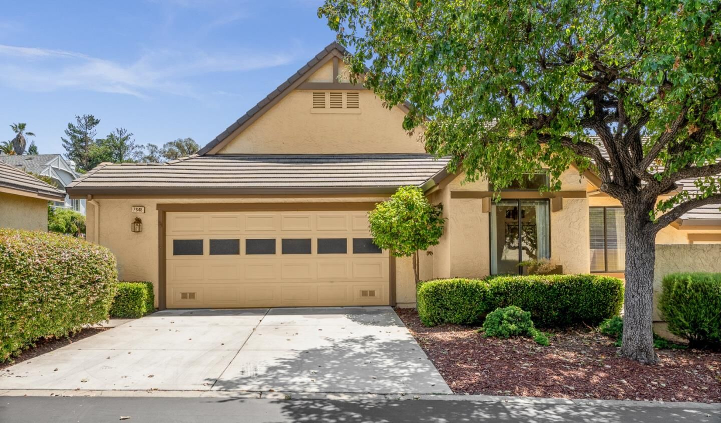 Property Photo: 7648 Falkirk Drive CA 95135