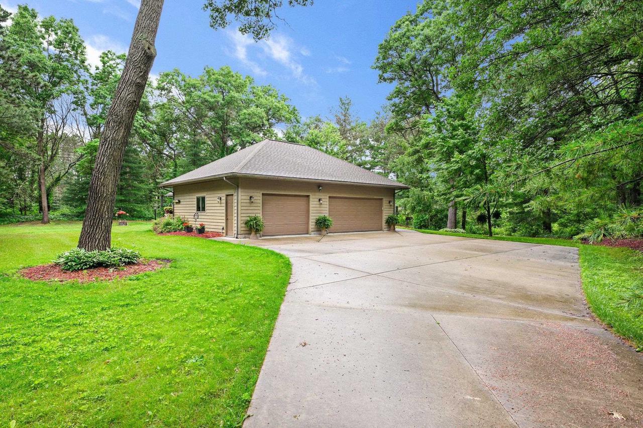 Property Photo:  E4561 Sherwood Drive  WI 53588 