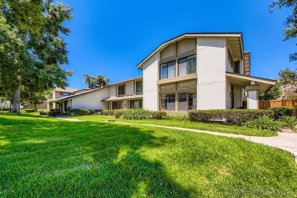 10165 Gayuba Lane  San Diego CA 92124 photo